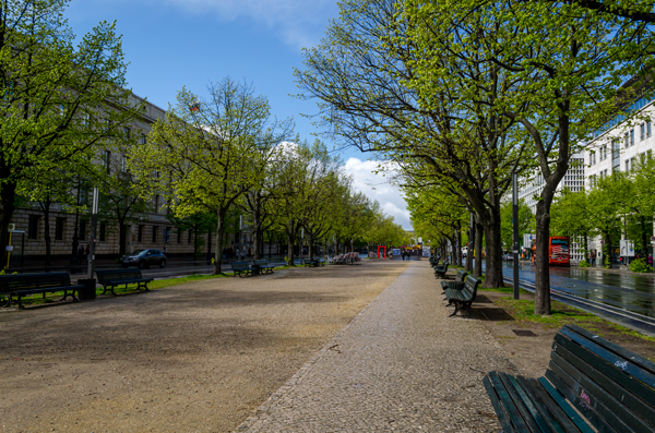 Унтер-ден-Линден