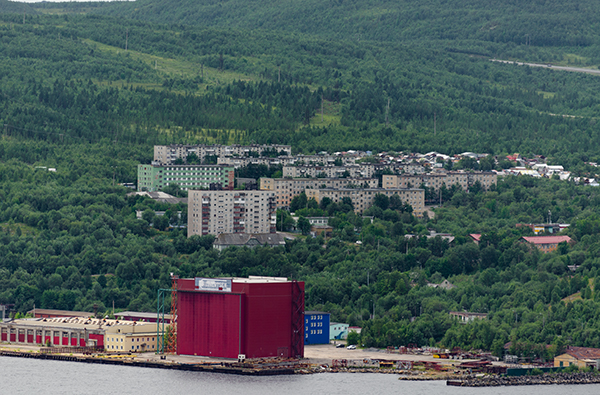 Вид на Абрам-Мыс