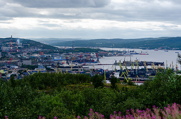 Вид на порт с Алёши